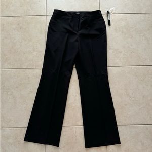 Women’s black trousers by Nicole Miller - Size 8. NWT